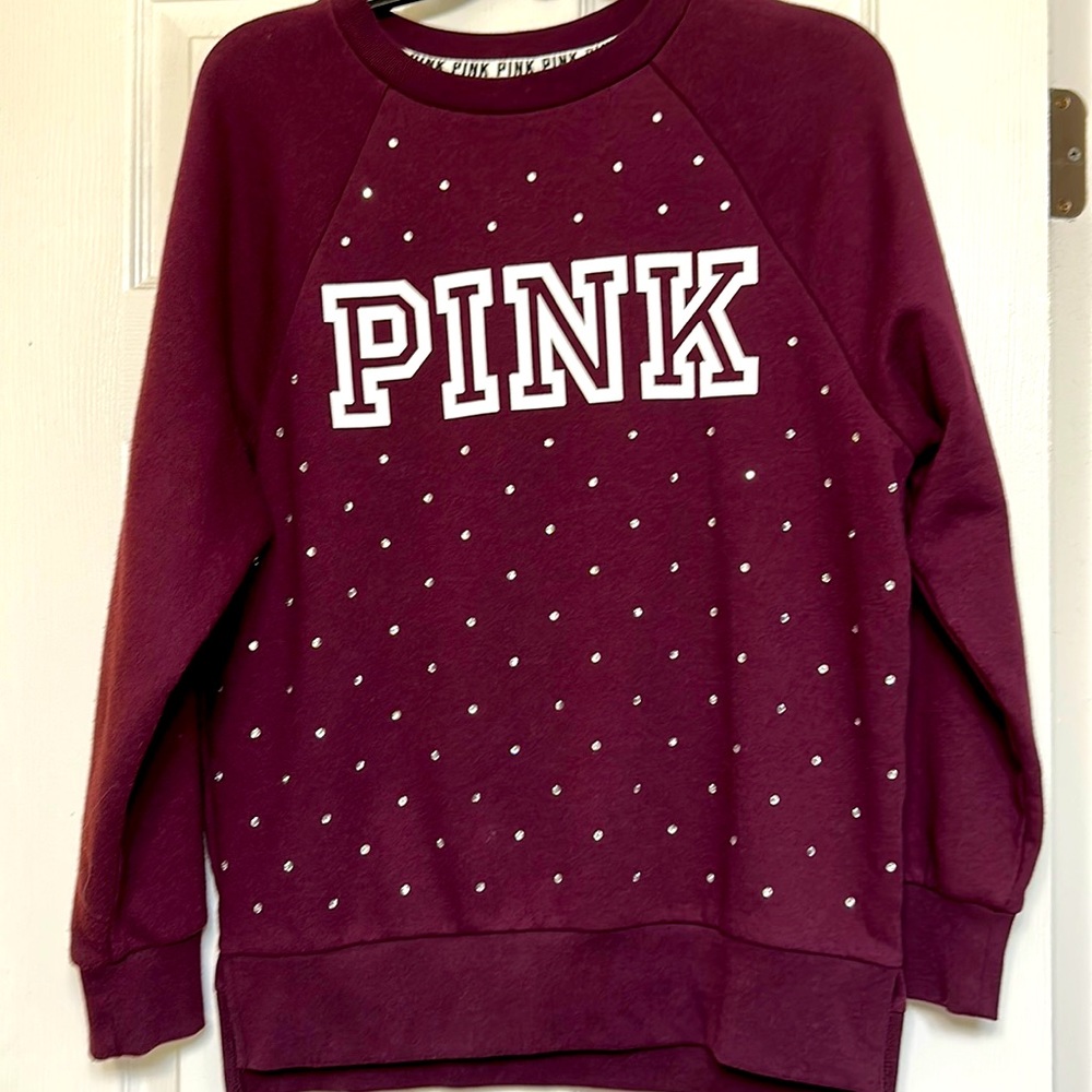 Pink crew neck sweatshirt
